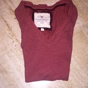 Maroon Abercrombie and Fitch thermal.